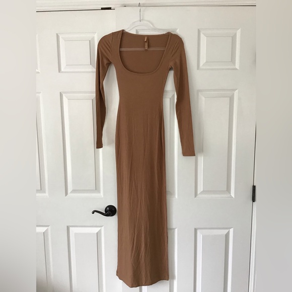 SKIMS Soft Lounge Long Sleeve Dress | Brown/Orange | Size XS - Picture 5 of 7